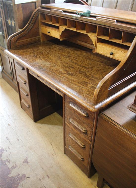 Oak roll top desk